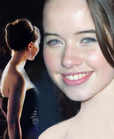 Anna-anna-popplewell-1295094-375-458.jpg